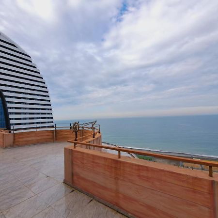 Darianna Batumi Hotel Exterior photo